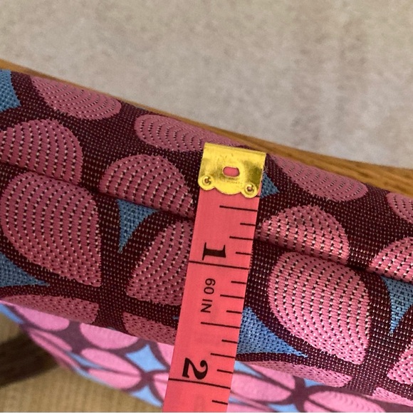 Stylish Pink and Blue Handmade Maruca Crossbody Bag - Picture 7 of 9